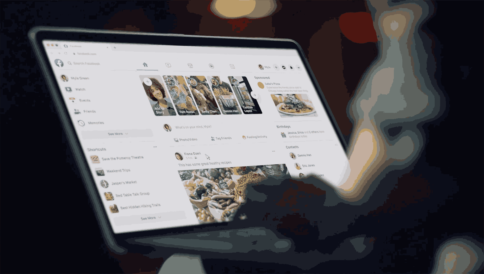 Famous Examples of Single-page Applications - Facebook