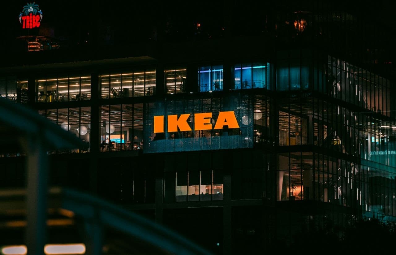 IKEA's AR App for Confident Purchases